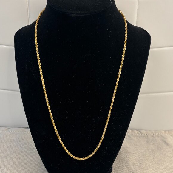 Trifari Chain Necklace - Gold Tone - 19 inches - Picture 1 of 2